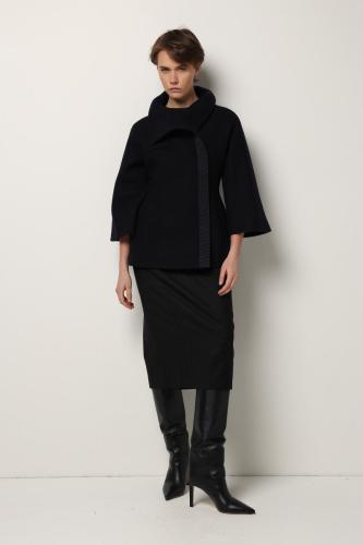 66-HUDIK-COAT-FRONT